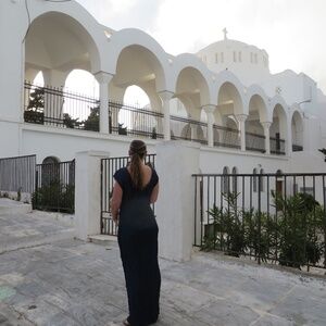 Meet your Posher, Julia!!